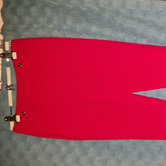 WHBM Red Taper Ankle Pants - Picture 3 of 4